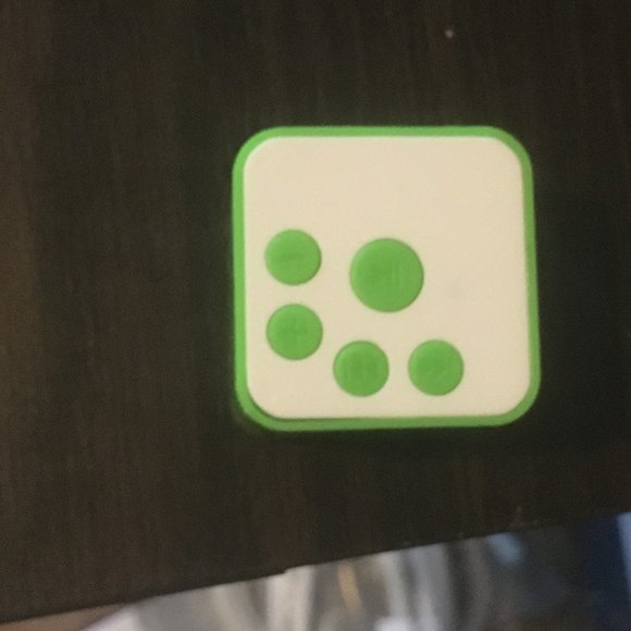 Portable Rechargeable Speaker USB/TF Stereo - Picture 2 of 6